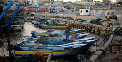 توقف حركة الصيد في بحر غزة